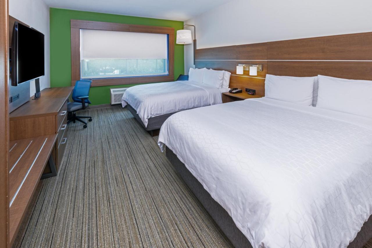 Holiday Inn Express & Suites - Stafford Nw - Sugar Land By Ihg Екстериор снимка