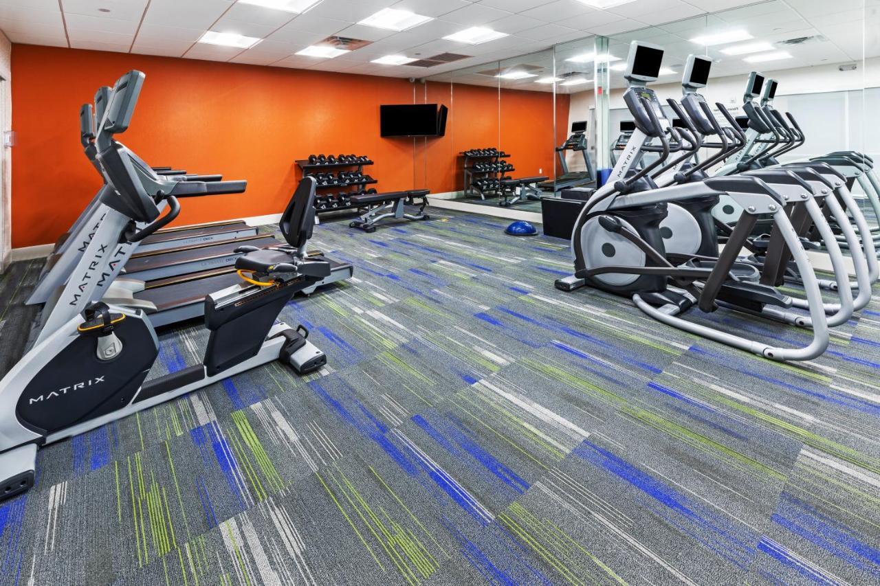 Holiday Inn Express & Suites - Stafford Nw - Sugar Land By Ihg Екстериор снимка