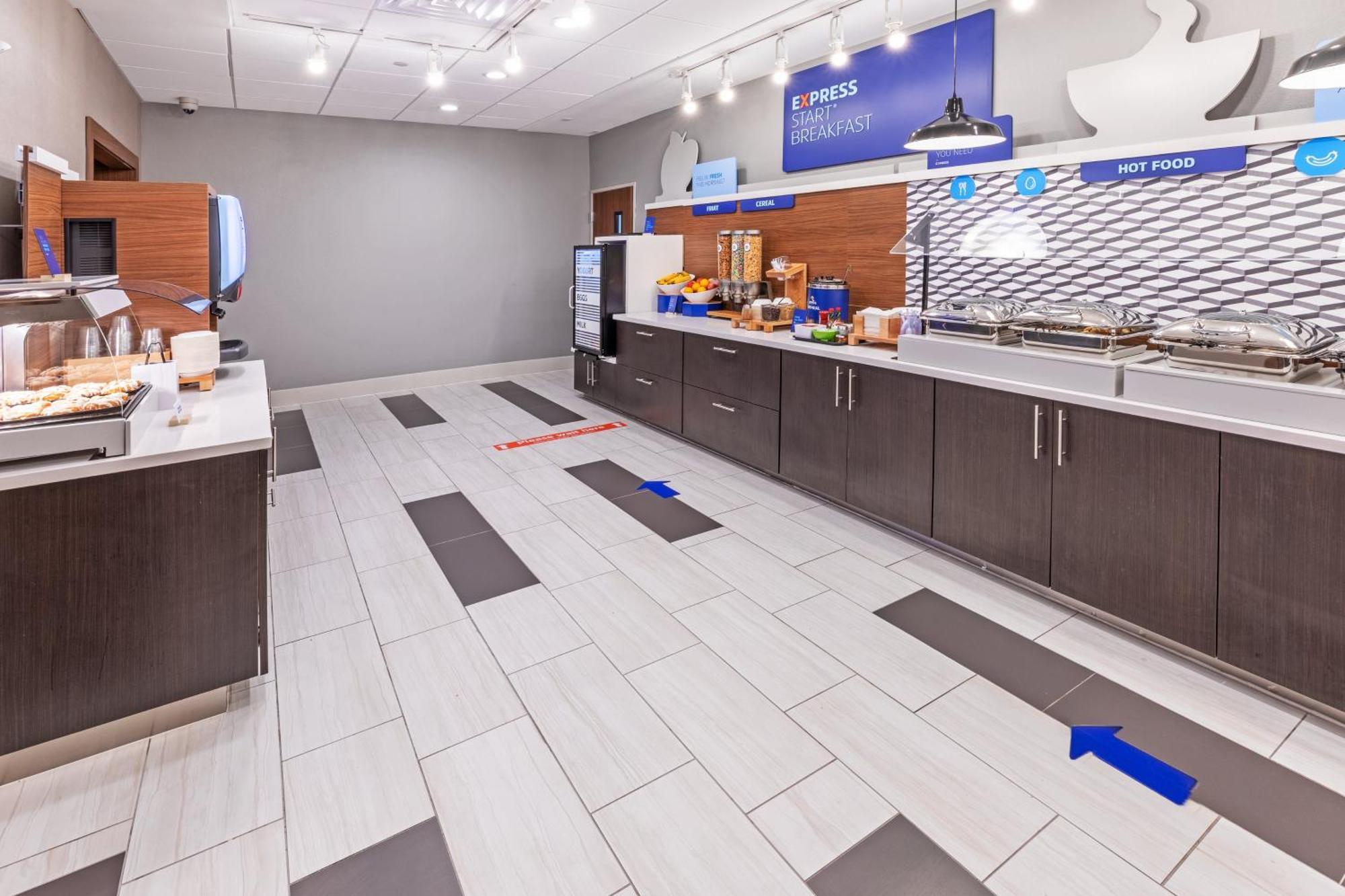 Holiday Inn Express & Suites - Stafford Nw - Sugar Land By Ihg Екстериор снимка